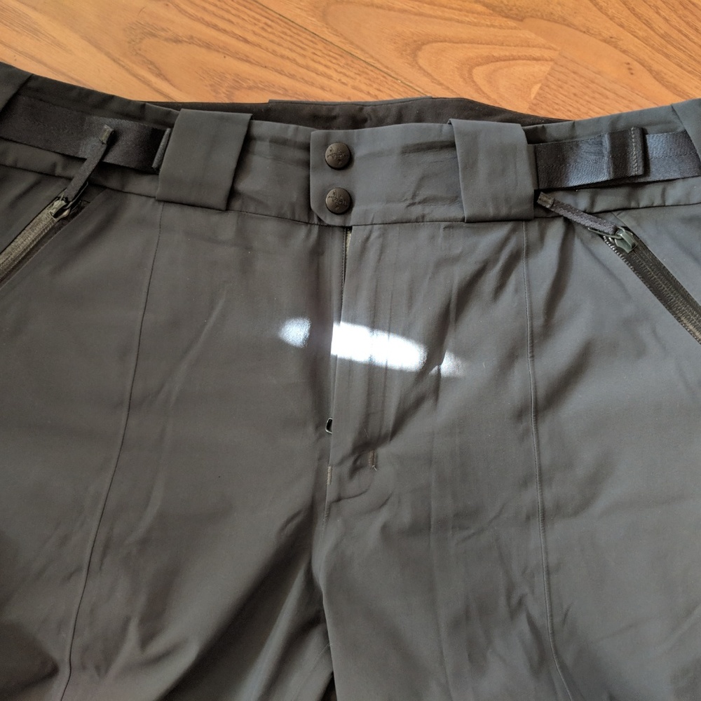 Arcteryx Sabre Ski Pants - Men's Medium, Dark Gray - Picture 4 of 6